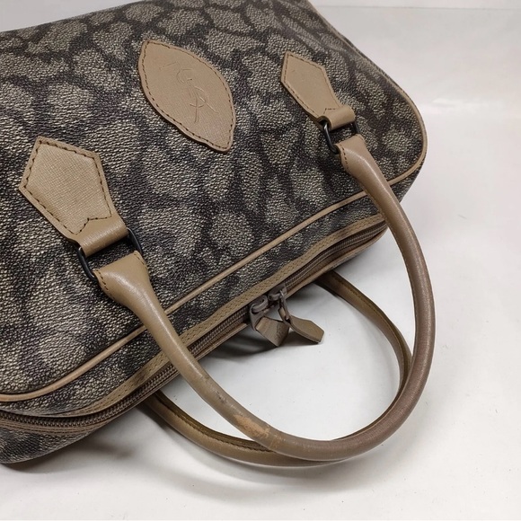 Yves Saint Laurent Giraffe Print Handbag - Picture 4 of 9